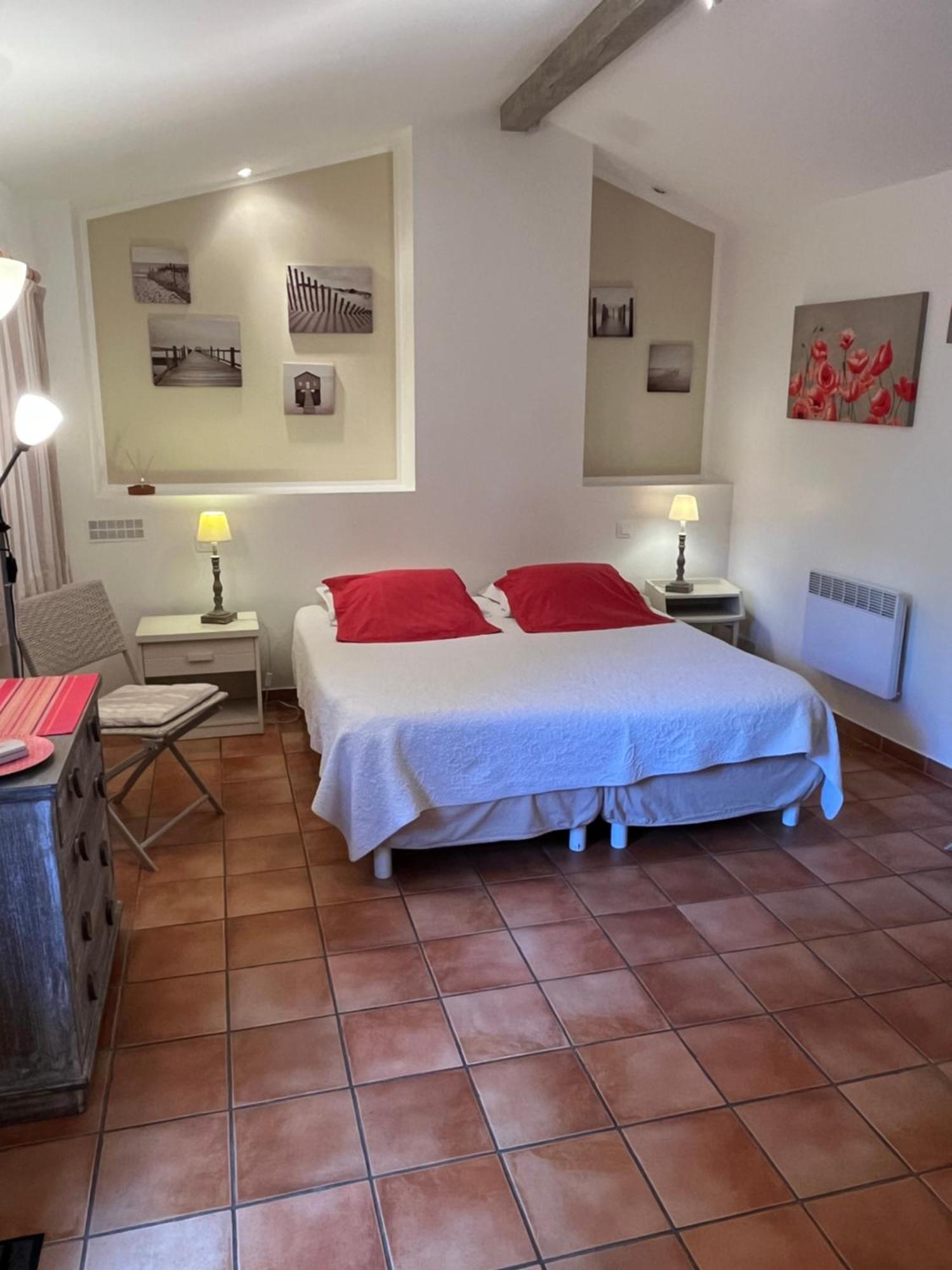 Bed & Breakfast Le Mazet Des Mures